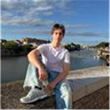 Maksim
