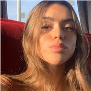 Profesora de ESO, Bachillerato e ingles. Imparte clases a niños de todas las edades