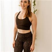 Personal trainer & yoga teacher offering 1:1 sessions