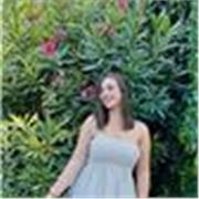 Estudiante de la carrera de Filología Hispánica, con estudios de ESO y Bachillerato. Tengo matricula de honor y entusiasmo. 