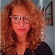 Laureata in comunicazione e marketing offre ripetizioni d'italiano per alunni di scuole elementari e medie. 