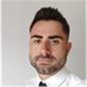 Persona titulada en inglés (C1) por la Escuela Oficial de Idiomas, experiencia impartiendo clases a niños de 8-17 años.