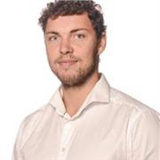 I am an experienced maths teacher, as well as integral development coach. My clients describe me as calm and adaptable.