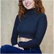 Profesora de apoyo escolar para primaria estudiante de Magisterio. Preferencia por matemáticas y lengua. Dependiendo del nivel puedo dar inglés también