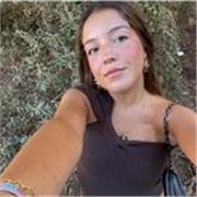 Profesora de apoyo escolar especializada en Lengua en la ESO y Bachillerato para dar clases online