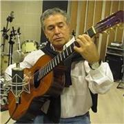 Clases de guitarra. Soy músico profesional con mucha experiencia en música popular y clásica. Imparto clases en todos los géneros. Si queréis aprender Teoría, Solfeo, Armonía o Tablaturas. Espero os comuniquéis conmigo. Clases presenciales u online. Morat