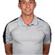 Me defino como un entrenador cercano y comprometido, dirigido tanto a gente que busca rendimiento o salud.