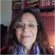 Formatrice et éduc, licenciée en Lettres, j'ai la passion d'aider les autres en toute bienveillance et de suivre leurs progrès