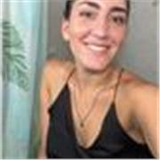 Sono argentina. Insegno spagnolo ad adulti e bambini. Vivo a Caltagirone, in Sicilia. le mie lezioni sono online.