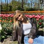 Profesora de inglés y alemán desde 2018.
Clases para adolescentes y adultos de todos los niveles.