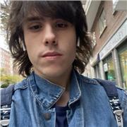 Estudiante universitario imparte clases de guitarra acústica/eléctrica presenciales en Madrid