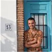 Comprometido con la enseñanza y el progreso del alumno.
Tengo estudios especializados en educación primaria.