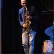 Clases de saxofón, improvisación y armonía