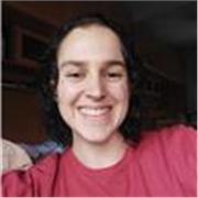 Monitora de ocio y tiempo libre con muchas ganas de compartir mi buena energía y conocimientos con los y las peques. Muy animada.