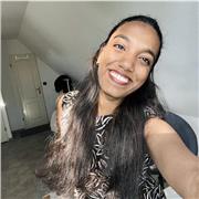 Part time online English tutor who teaches all age group students