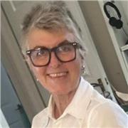 Profesora nativa de inglés británico de Cambridge, hispanohablante de Chile