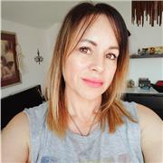 Soy una persona muy dinámica con amplios conocimientos y experiencia en el sector de emergencias sanitarias y docencia de este tema.