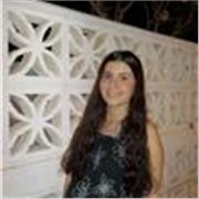 Estudiante de universidad, con media de sobresaliente durante toda mi formación y ganas de ayudar a los niños