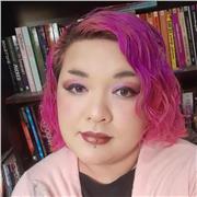 Aula de inglês dinâmica e divertida. Comigo você pode aprender como se comunicar com fluidez em inglês, perdendo aquela vergonha de falar e escrever