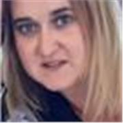 Periodista con diez años de experiencia y con estudios en redacción y corrección editorial.