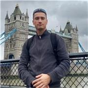 Offro ripetizioni a bambini e ragazzi che vogliono migliorare la propria padronanza della lingua inglese. 