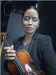 Profesora de violín, y teoría musical