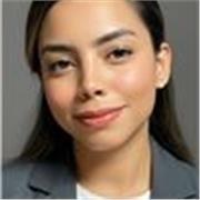 Profesional, paciente, clara, responsable, motivadora, dedicada, organizada, confiable
