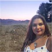 Monitora con amplia experiencia ofrece refuerzo escolar y apoyo integral para alumnos de Primaria en Vigo.