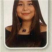 Soy una estudiante de 2nd de Bachiller de Ciencias de la salud dispuesta a ayudar a los niños con sus deberes