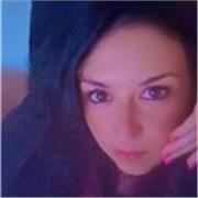 Docente offre supporto allo studio, italiano per stranieri e percorsi BES/DSA.
