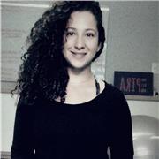 Fisioterapeuta, intrutora de pilates há 15 anos, especializada em traumatologia desportiva, fformação em reabilitação abdominal, FMS treinamento funcional, ventosaterapia , dry needling (agulhamento a seco)