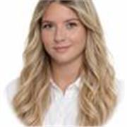 Estudié las carreras de Educación Primaria Bilingüe y Educación Infantil para estar preparada para ayudar a todos los niños