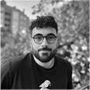Profesor de Arte tanto de ilustración tradicional como digital, con experiencia dando clases a alumnos de todas las edades. 