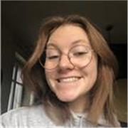 Hi, I’m a student in interior architecture in France. I would love to help you learn french in a non stressful way! I’m looking for a job that helps others. Can I help you ?