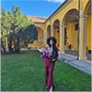 Sei alla ricerca di un insegnante motivato e professionale? Scrivimi in privato!