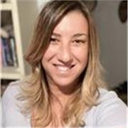 Se hai bisogno di aiuto con i compiti o aiuto nel perfezionare una lingua sono qui 
