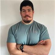 Profesor y licenciado en educación fisica. Especialista en entrenamiento personal. Dirigido a todo público.