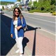 English tutor who teaches students of all ages