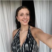 Soy una chica de 18 años con los conocimientos de bachillerato y estaría dispuesta a dar clases a niños de primaria o de la eso