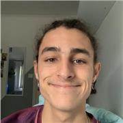 Étudiant en 2ème année de commerce international