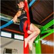 Clases de pilates online o entrenamiento personalizado. Federada por la federación gallega de pilates y danza