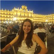 Hola, soc Sara Català estudiant de filologia catalana en la UV i i puc donar classes particulars de valencià