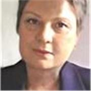 Architecte d'intérieur libérale j'enseigne la décoration d'intérieur à l'IPAC de Genève.