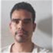 Licenciado en Filosofía y estudiante en Literatura de la Universidad del Valle, Cali-Colombia