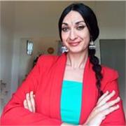 Profesora acreditada de inglés (preparación de exámenes Cambridge, Aptis, mejorar tu nivel oral y refuerzo escolar/Bachillerato)