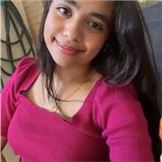 Soy una profesora adolescente que es capaz de dar cualquier materia a tu hijo/a, adaptándome a lo que el alumno necesite.