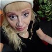 Profesora de francés ofrece clases del idioma a niños de todas las edades