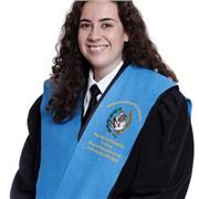 Me defino como una chica alegro, persistente y organizada, así como intento que los niños aprendan de una forma amena. Me gustaria impartir apoyo escolar a niños de la edad primaria.