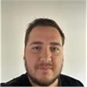 Profesor de química básica, orgánica e inorgánica. Su consulta no molesta