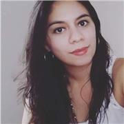 Profesora de Nivel Inicial, imparte clases a niños de 5 a 10 años